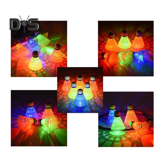 3/4 /8 Pcs LED Badminton Petecas Longa Duração Noite Visível Nylon Brilhante Petecas À Prova de Vento Iluminação Badminton para Jogo Noturno