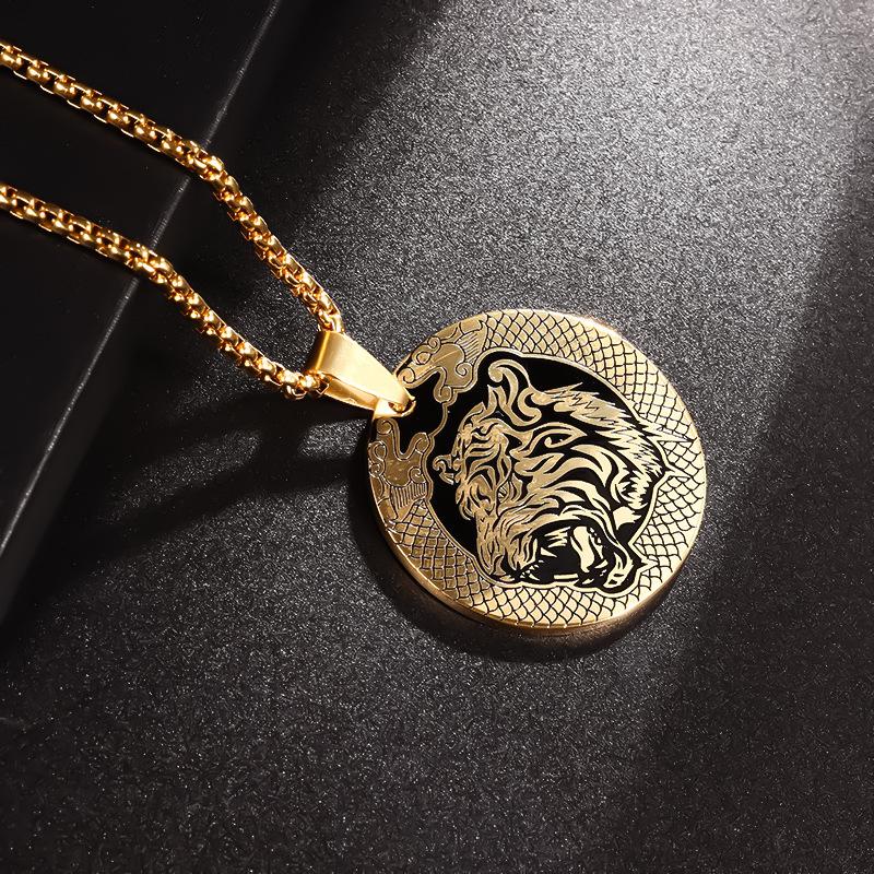 European and American European Union Stations Sell Tiger Head Round Necklaces for Men and Women