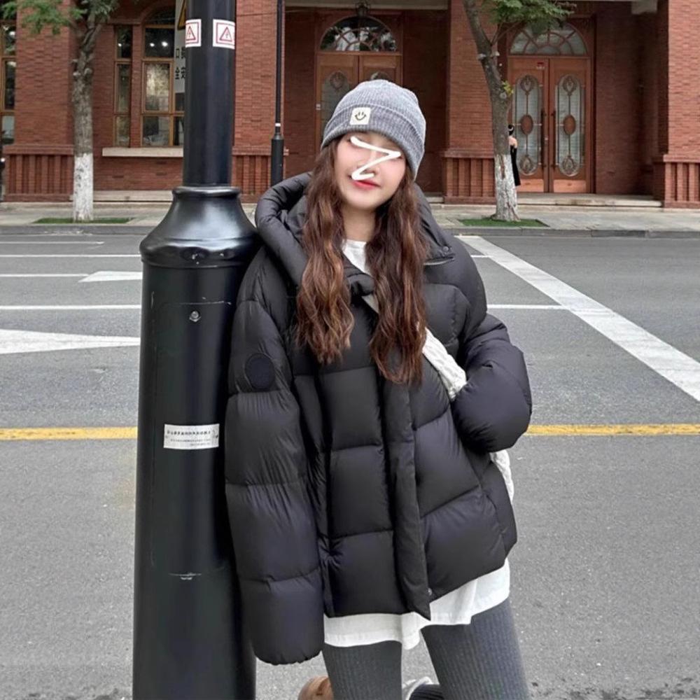 Black Down Cotton-padded Jacket for Women Short Winter Small Person Cotton-padded Jacket Thickened Bread Coat for Women