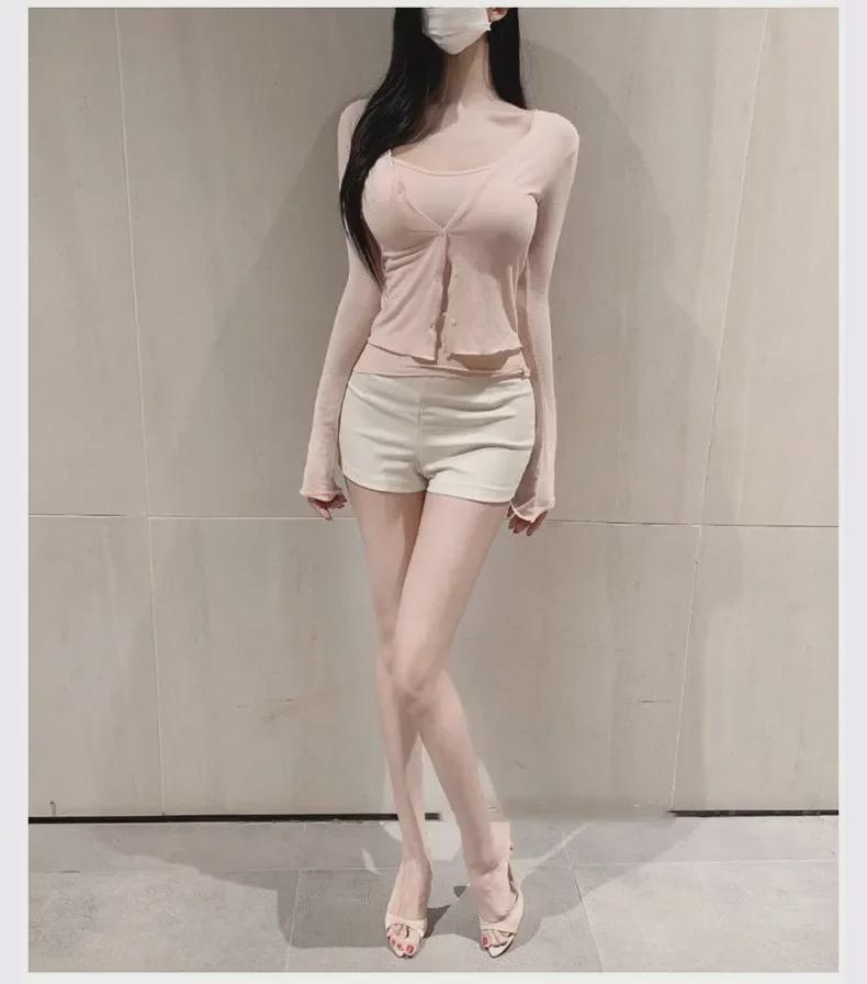 Jemně růžový podzimní dámský set tílka a kardiganu proti slunci Dongdaemun