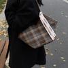2025 trend line autumn new fabric plaid shoulder bag women's fashion high sense simple commuter tote bag