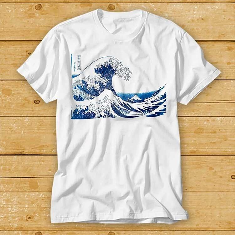 

The Great Wave off Kanagawa Under a Wave T shirt Ramen National Gallery 2229 XL