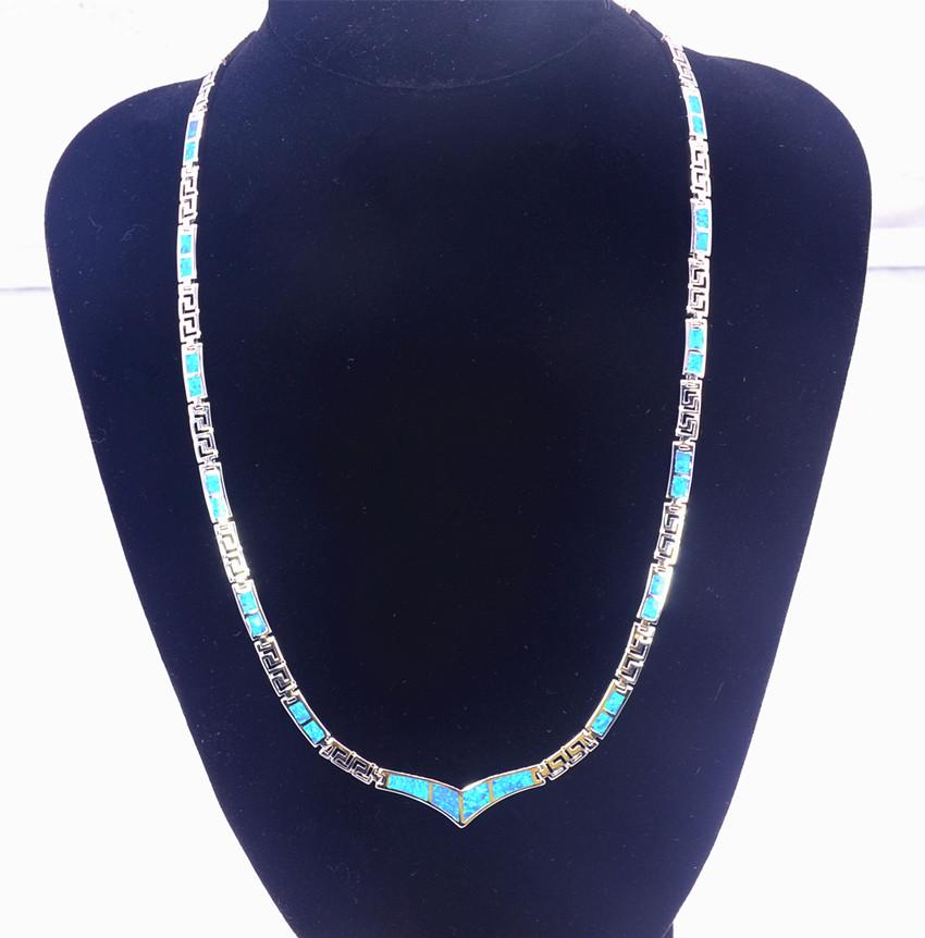Aobao Christliches Silberplattiertes Kupferlegierung Minimalistisches Herz Opal Gliederkette Halskette für Damen