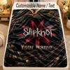 Flanell-DeckeSlipknot Benutzerdefinierter Name Text Personalisierte Weiche Warme Überwurfdecke Heimdekoration Geschenk