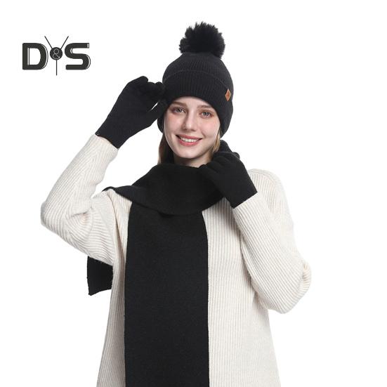 3 Pcs/Set Women Winter Hat Scarf Gloves Set Thick Knitted Ear Protection Cap Gloves Elastic Windproof Winter Outdoor Cycling Dome Beanie Neck Wrap