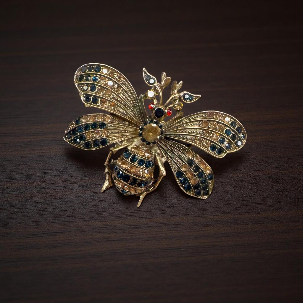 Cross-border Bee Diamond Insect Brooch: Women's Fashion Pin for Everyday Wear