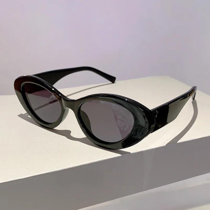 Luxury Brand Designer Vintage Cat Eye Sunglasses Women For Men Sun Glasses Trendy Punk Popular Jelly Sexy Ladies Eyeglasses