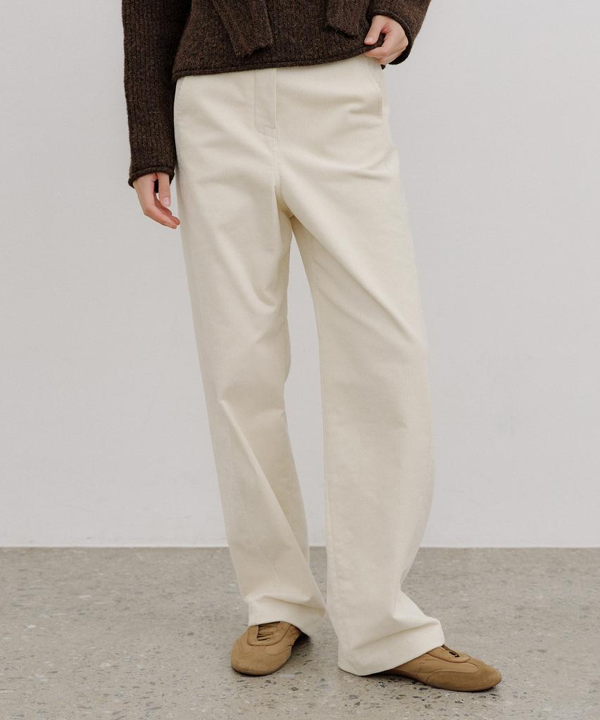 OCTETTE Curved Corduroy Pants_Cream