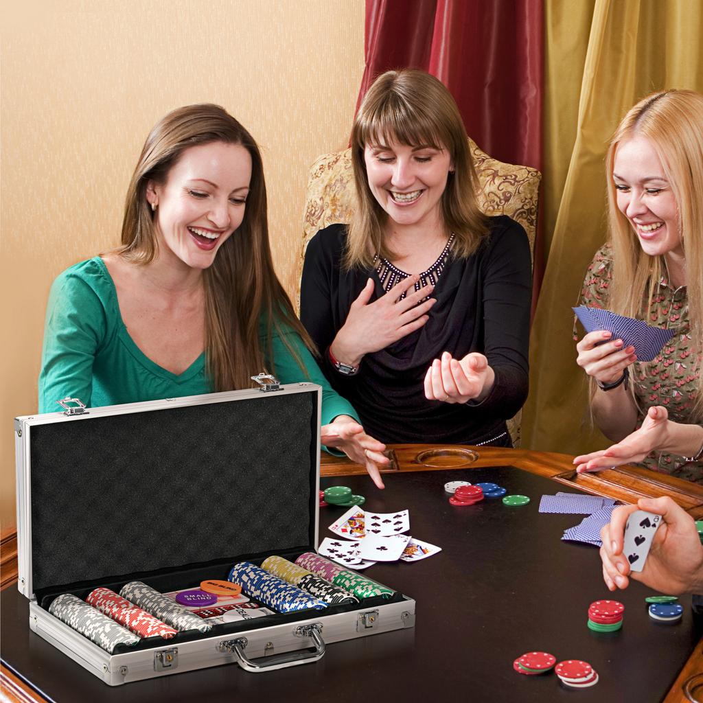 300-Piece Poker Chips Set, Poker Set with Mat, Chips, Two Card Decks, Dealer, Five Dices