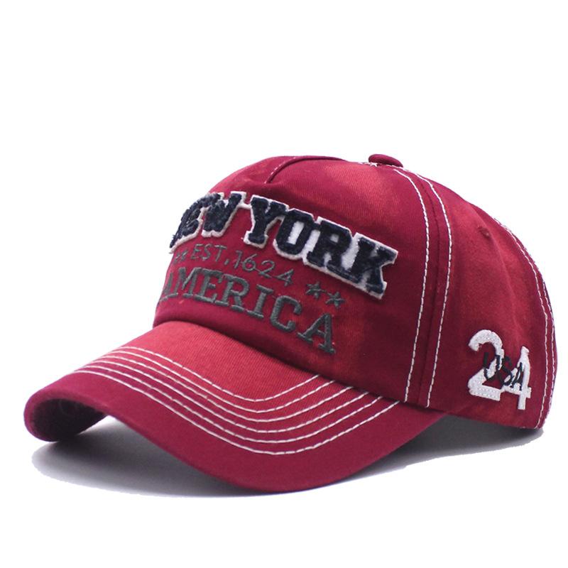 Men's and Women's Peaked Caps Fashion NEW YORK Letter Embroidery Sports Baseball Caps Versatile Shade Riding