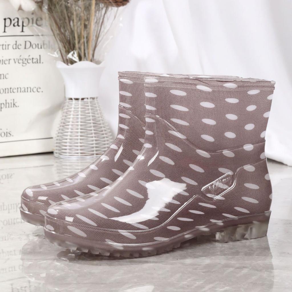 Rain shoes rain boots short tube fashion non-slip waterproof shoes water boots female adult cute overshoes summer
