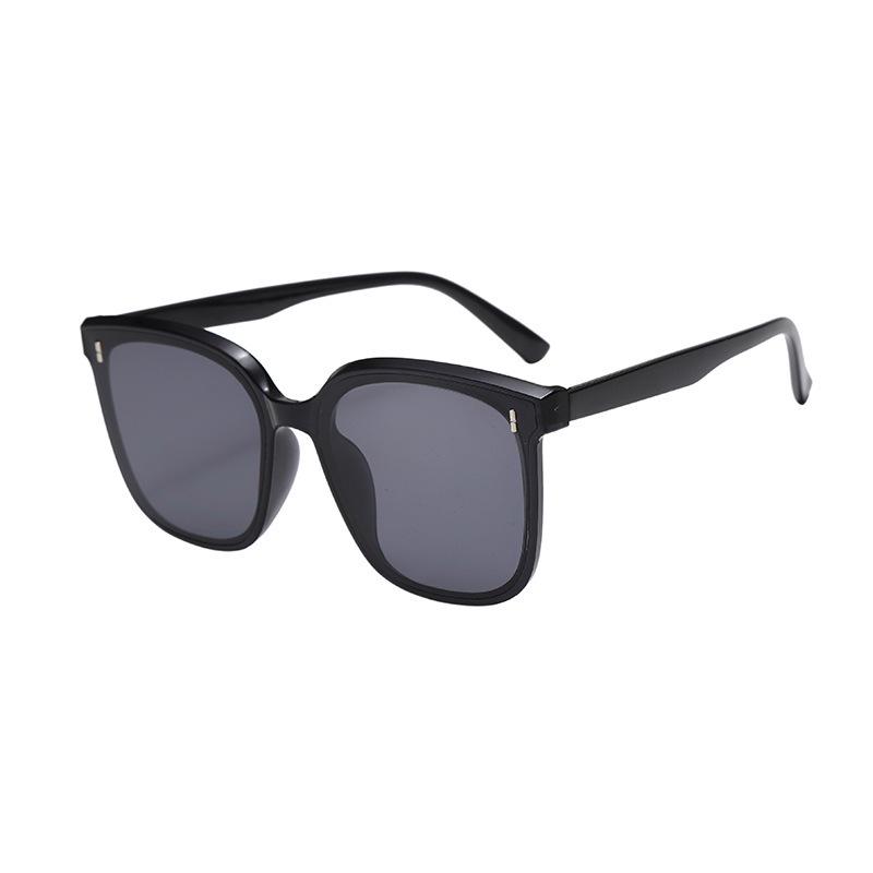 Trendy Unisex Anti-Glare Sunglasses with Large Slimming Frame