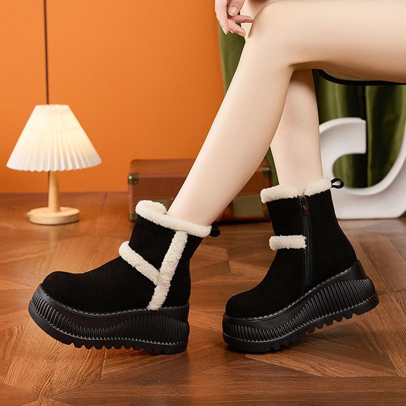 Thick-soled snow boots women's 2025 winter new medium tube velvet non-slip thermal cotton boots versatile inner height-increasing women's shoes