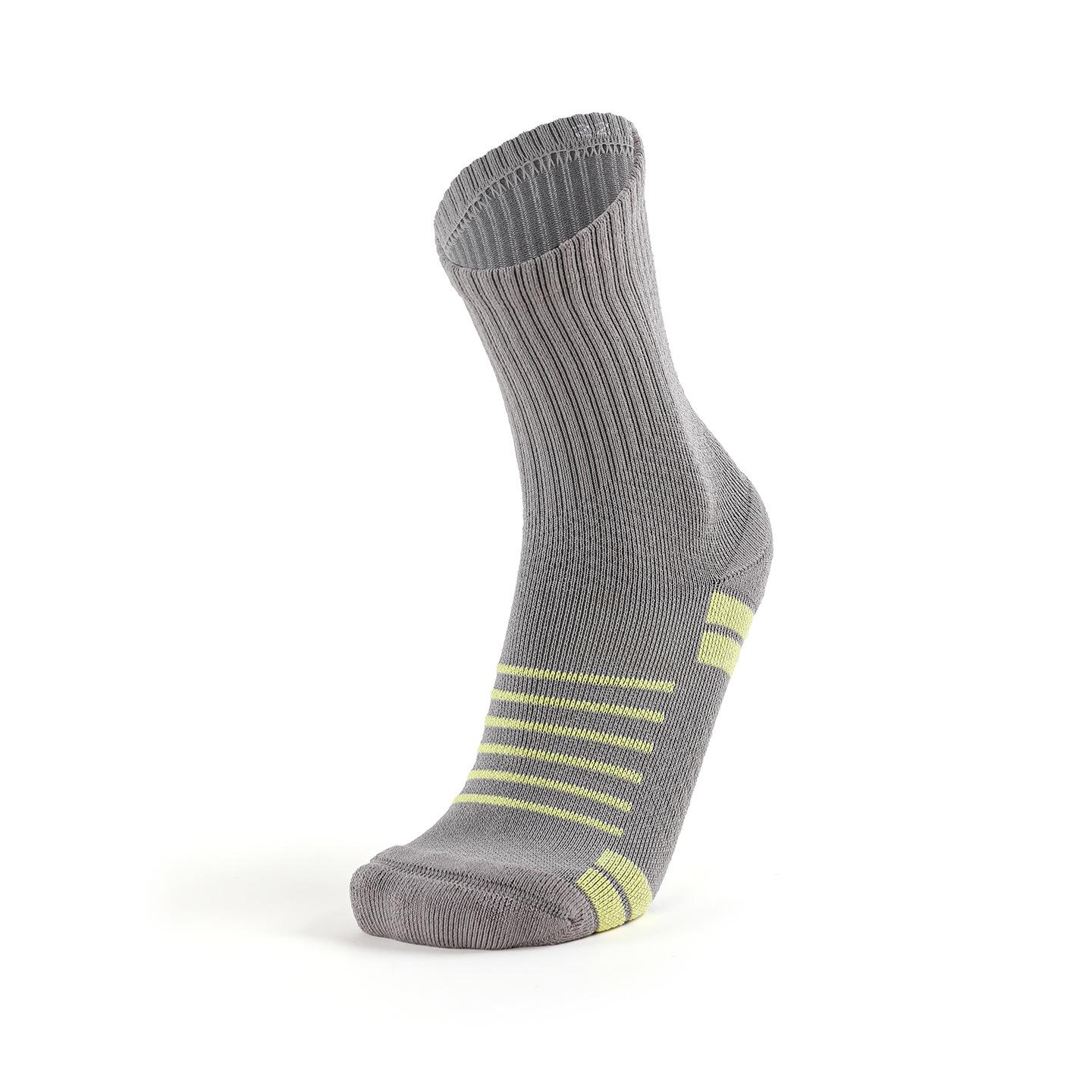 MEIKAN Unisex Mid-Calf Running and Fitness Marathon Socks Women s (35-38)