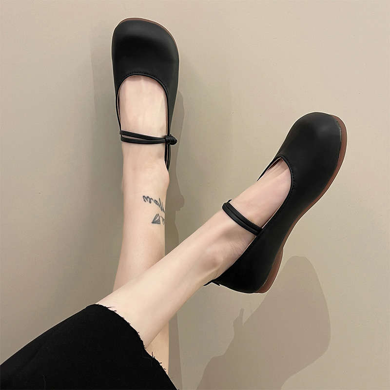 With skirt evening breeze French Mary Jane grandma shoes girl 2025 new autumn flat fairy shoes gentle single shoes