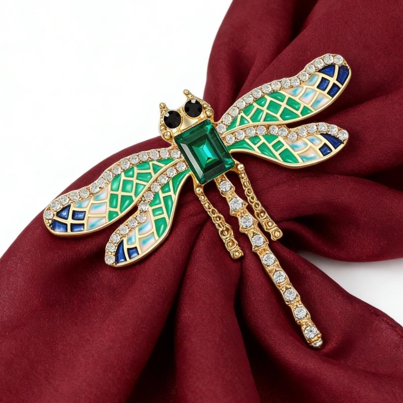 Elegant Brooch Multifunctional Accessory Dragonflies Badge Sparkling Brooch Suitable for Fashion Enthusiasts Present