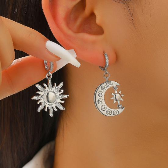 1 para kolczyków koła podwójny sposób noszenia asymetryczny design wisiorki słońce i księżyc wysadzane cyrkoniami kolczyki z zapięciem typu leverback