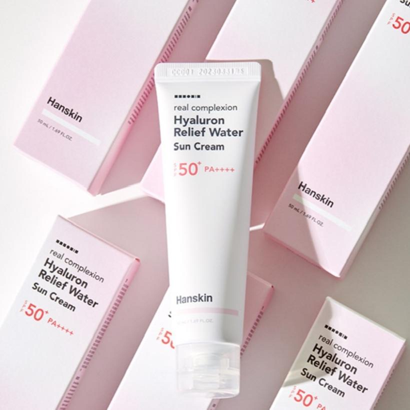 Hanskin Wodny krem ​​​​przeciwsłoneczny Real Cera Hyaluron Relief 50 ml SPF50+ PA++