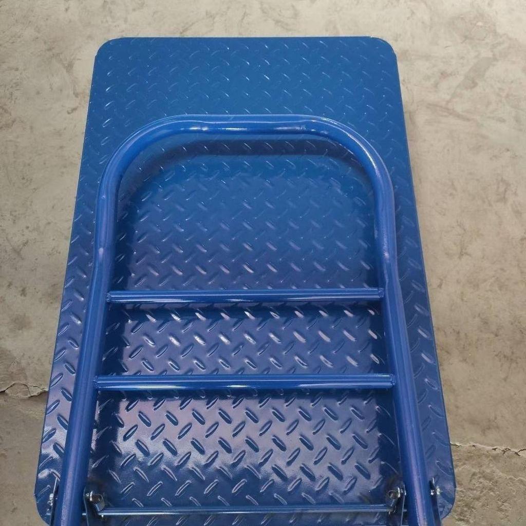Foldable Flatbed Hand Truck - Silent Logistics Cargo Transport Cart with Strong Load-Bearing Steel Plate for Warehouse Use.