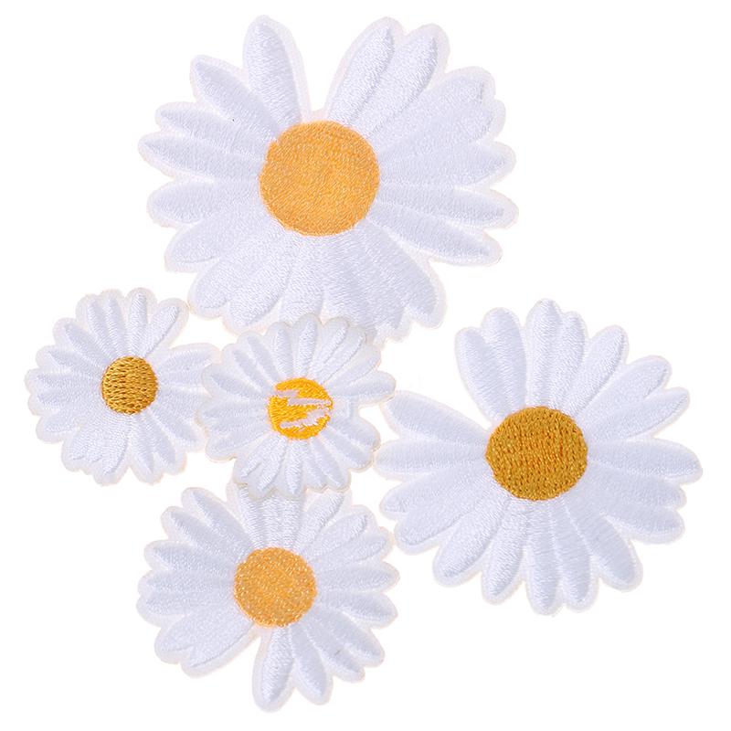 5Pc Sun Flower Daisy Sew On/Iron On Embroidered Patch Diy Craft Clothes Applique