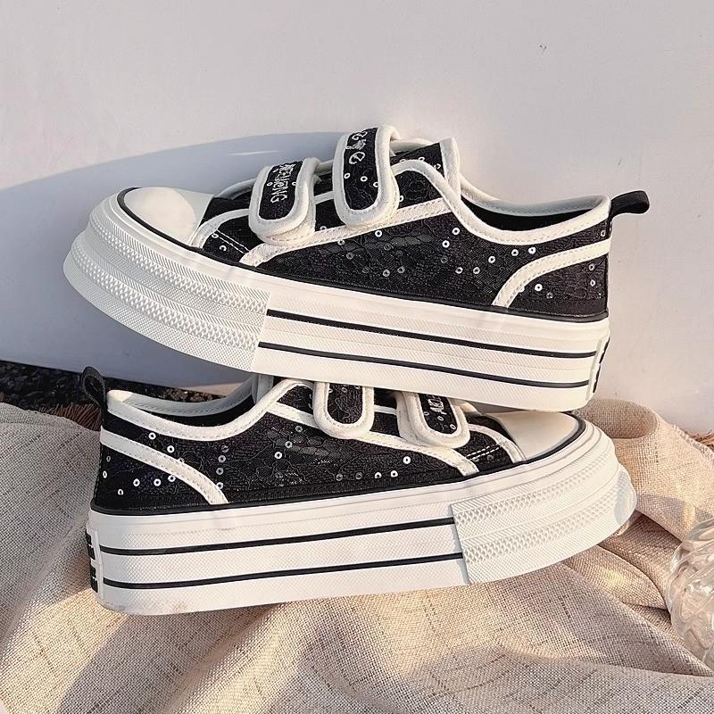 Plateau-Canvas-Schuhe Damen Mesh Atmungsaktiv Dünn Hohl Klettverschluss Kleine Weiße Schuhe Vielseitig Nische Originale Freizeitschuhe