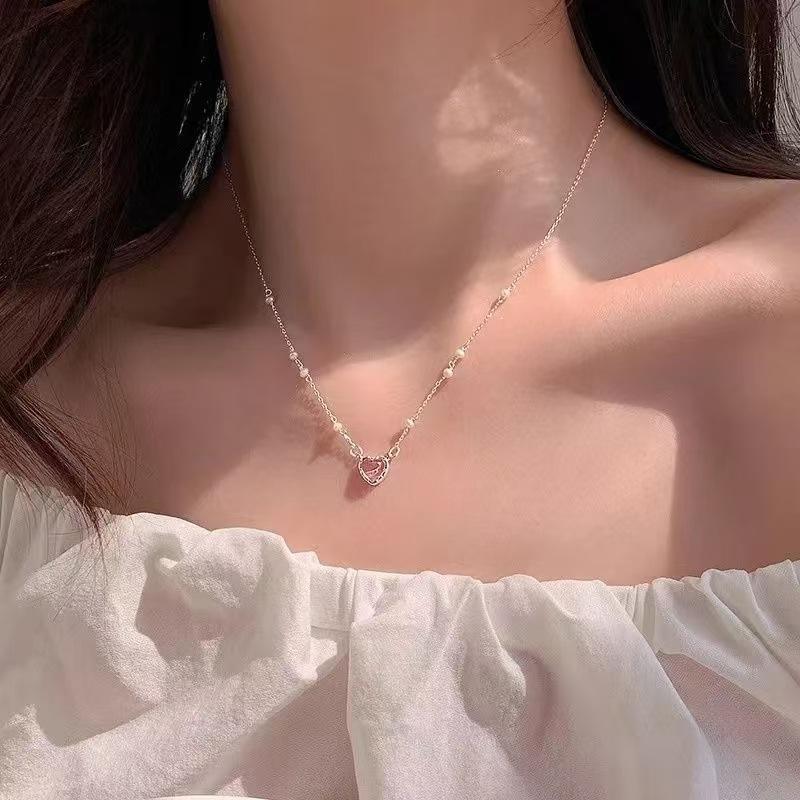 Sterling Silver Pearl Heart Necklace for Women - Niche Design, Versatile High-End Feel, Clavicle Chain