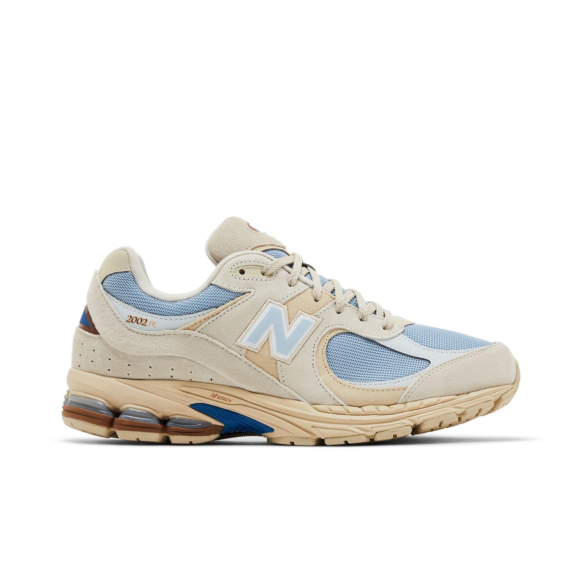New Balance 2002R `Sandstone Timberwolf` (Unisex)