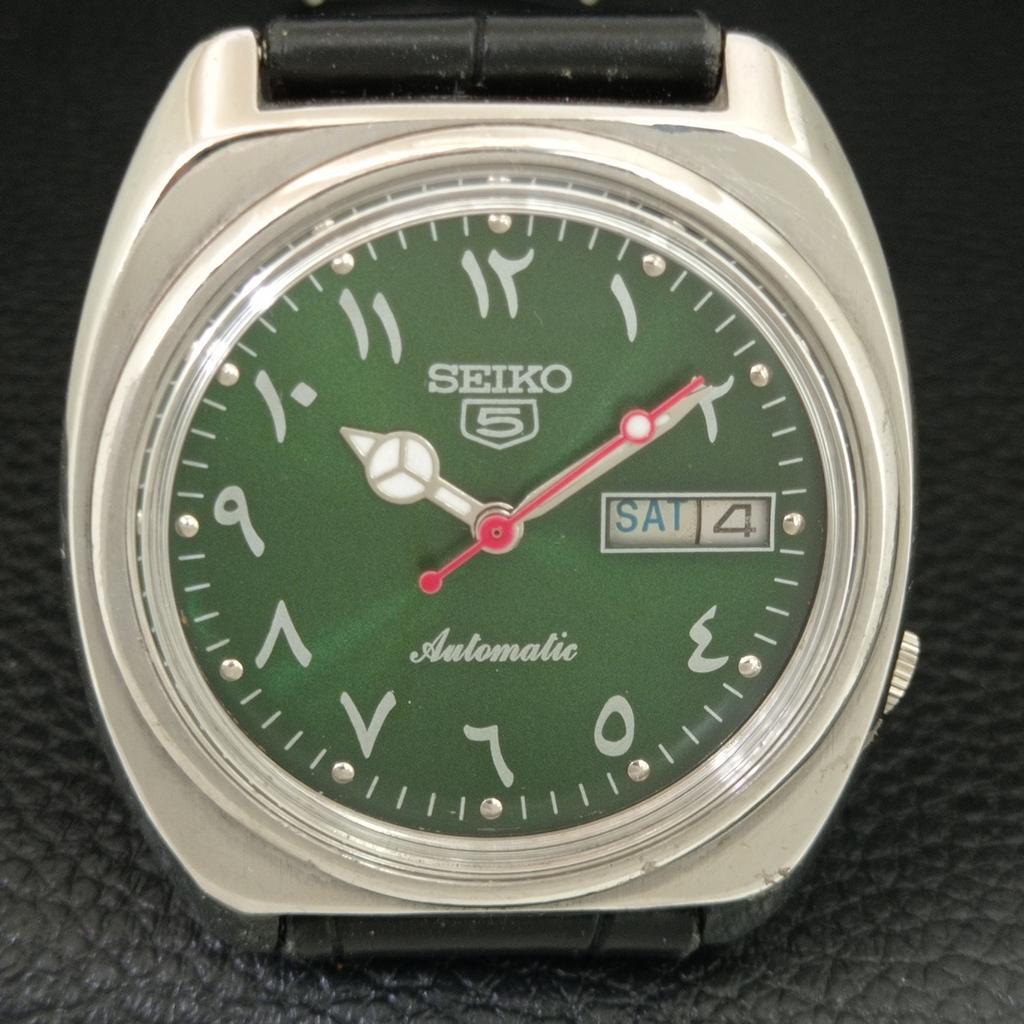 VINTAGE SEIKO 5 AUTOMATIC JAPAN MENS GREEN COLOR DIAL WATCH A708539-1