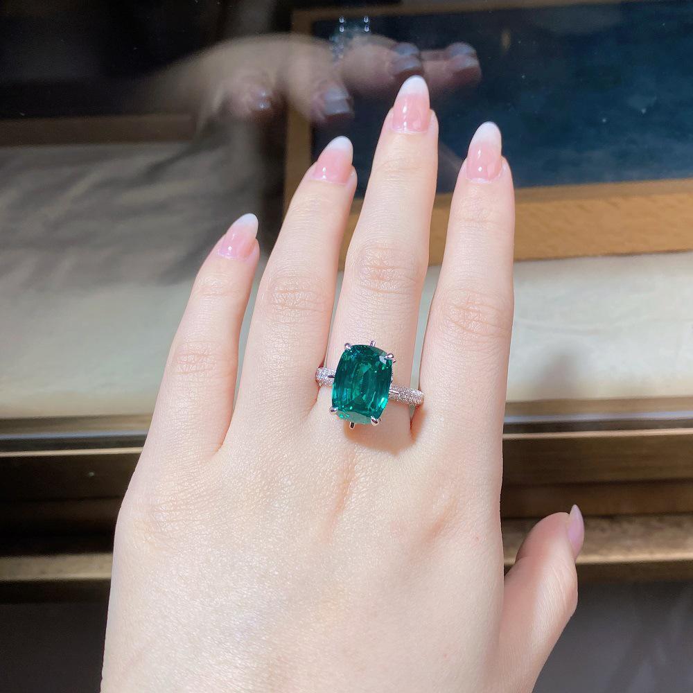 S925 Sterling Silver Wood Grain Ring, Emerald Cotton Floss Green Gem with Zircon and High Carbon Diamond Accents