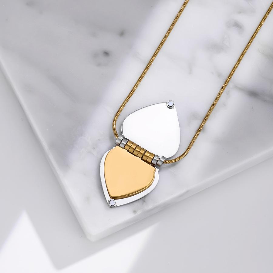 Stainless Steel Heart-shaped Rhinestone Pendant Necklace for Women