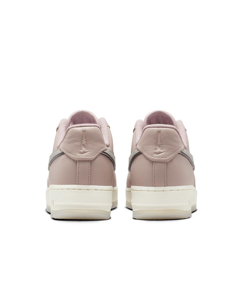 HF4084-200 A Ma ManiAre A Nike Air Force 1 Low '07 (Women's)