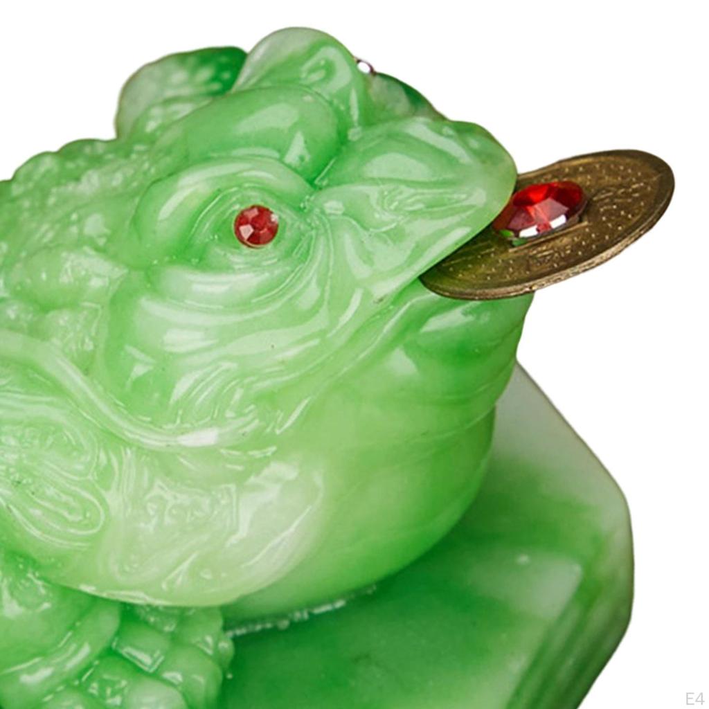 Wealth Frog Statue Traditional Figurine for Office Tabletop Living Room