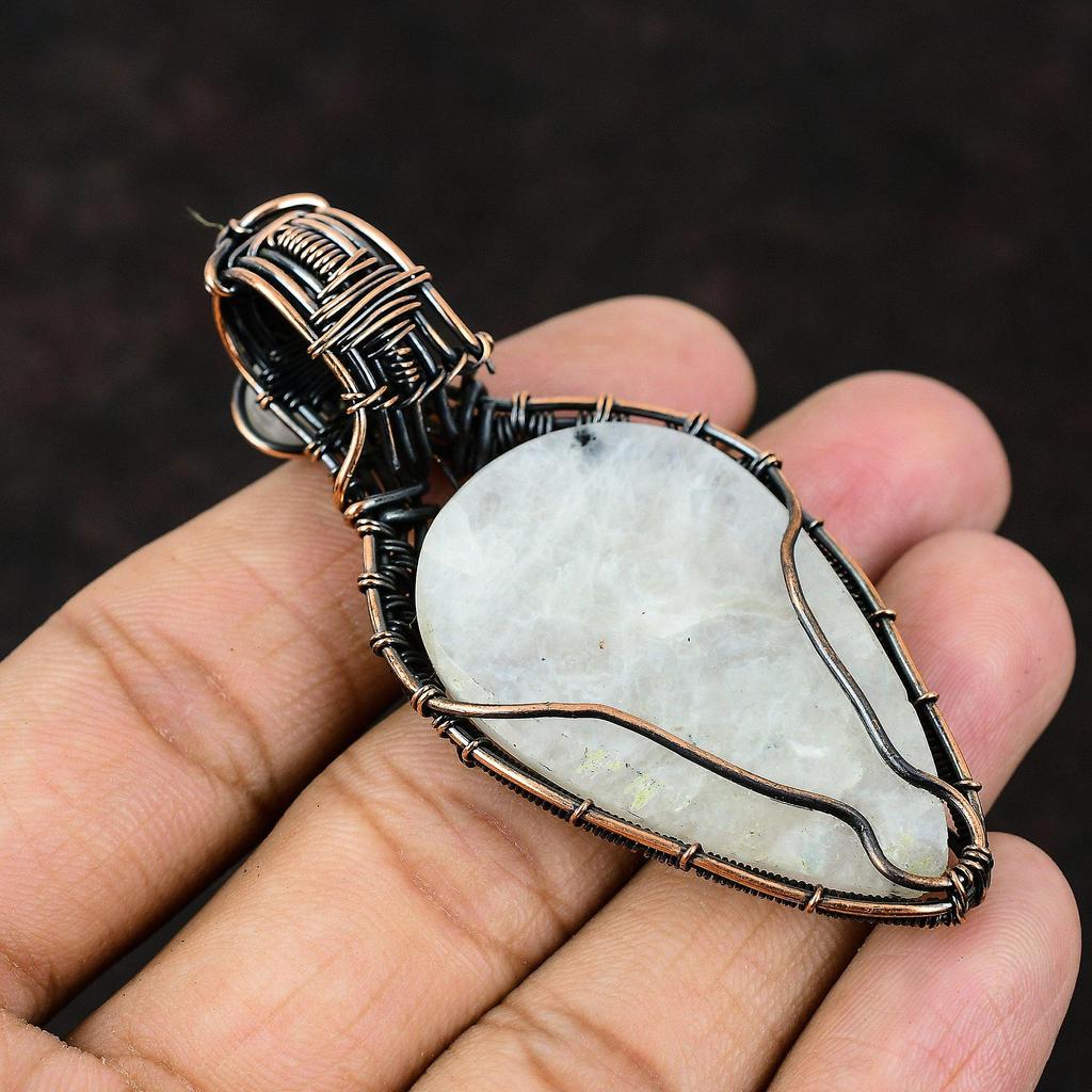 Přívěsek z duhového měsíčního kamene, měděný drátem omotaný přívěsek, měděné šperky, šperky z měsíčního kamene, ručně vyrobený přívěsek, drahokam, dámské šperky, dárek pro ni