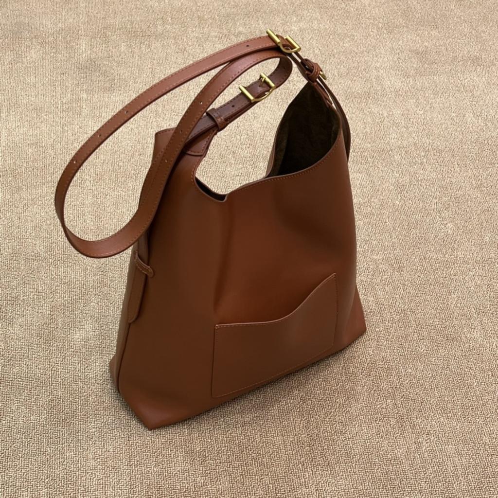 2025 N+ew casual shoulder bag leather women's bag large capacity tote bag simple trend cross-body bag source factory