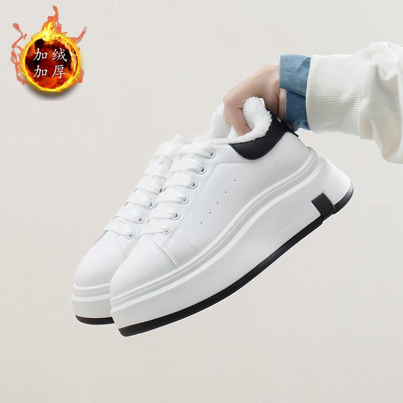 Women's Winter Warm Chunky Platform Sneakers Faux Fur Lining Walking Shoes Casual Comfortable Fleece Lined Non-Slip Lace-Up Tennis Sneakers for Women