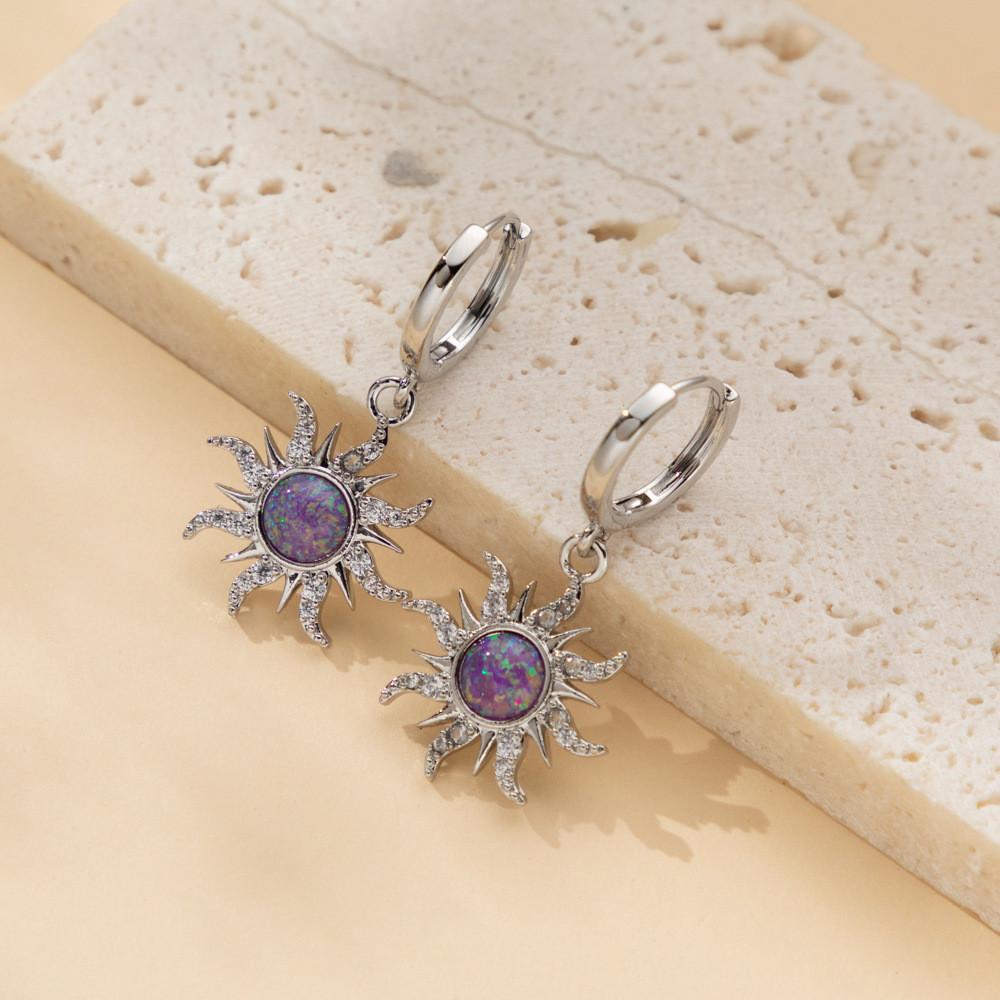Delicate Zicron Necklace With Copper Accents And Eyecatching Star Shapes For Women