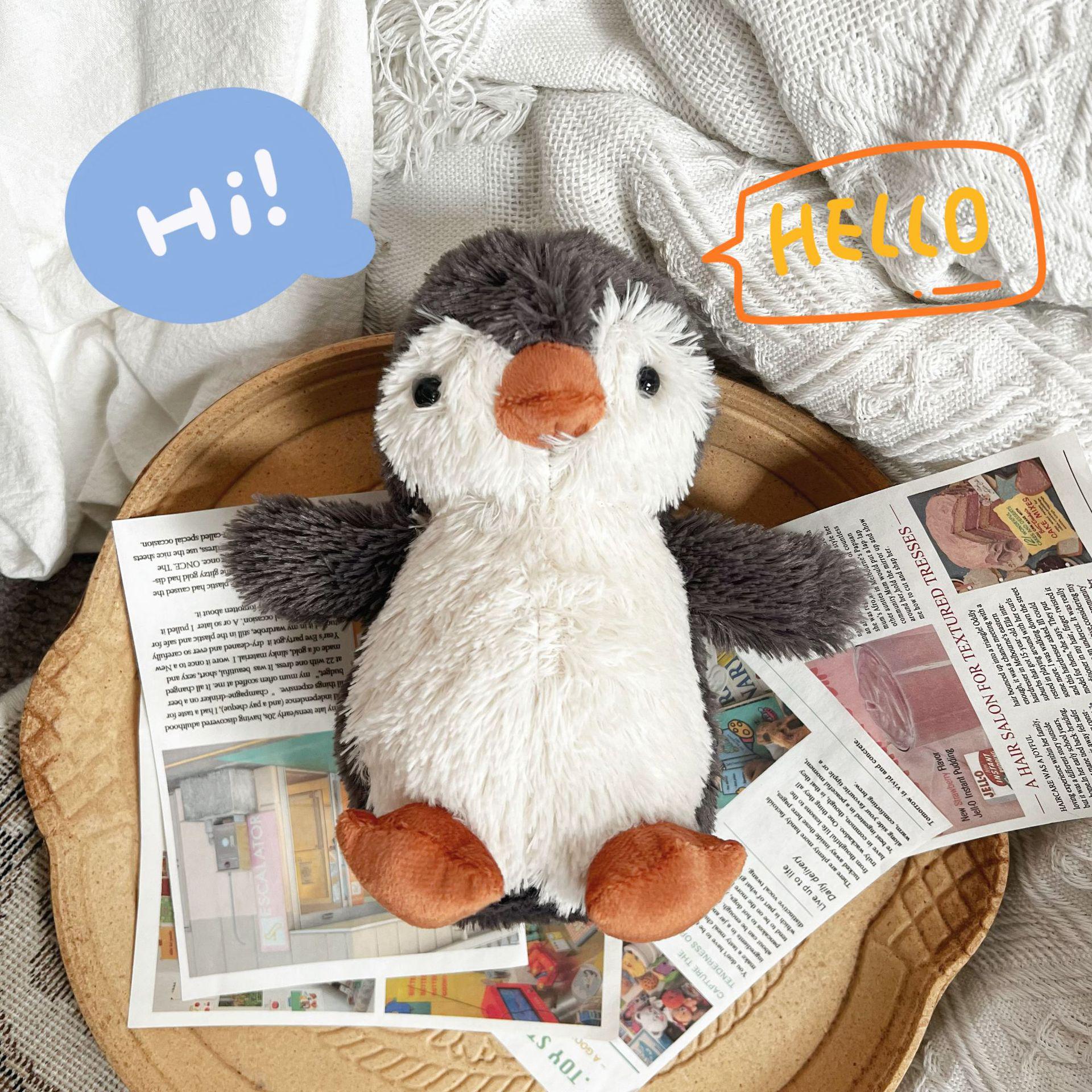 

Cute Penguin Plush Doll - Adorable Comfort Toy & Creative Gift for Kids 15cm