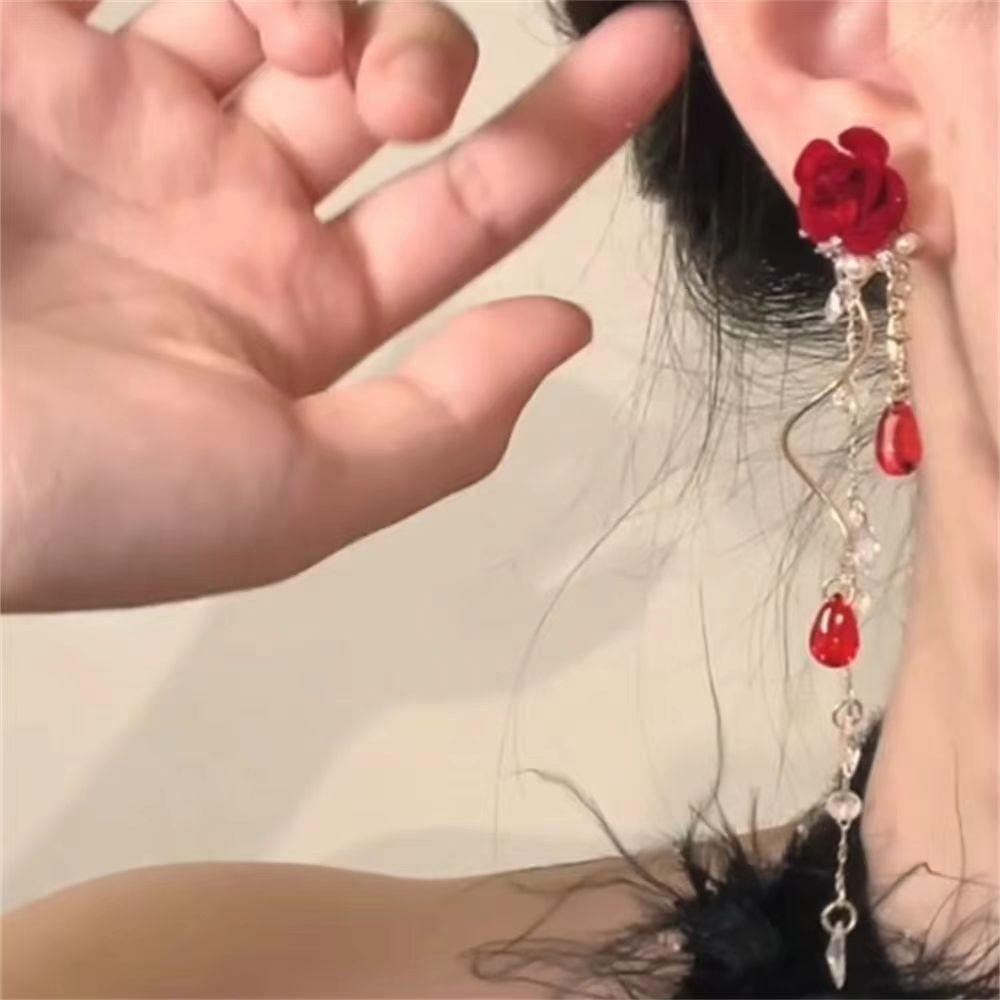 Autumn and winter new red velvet rose earrings retro fringed stud earrings niche design high-end New Year's earrings women