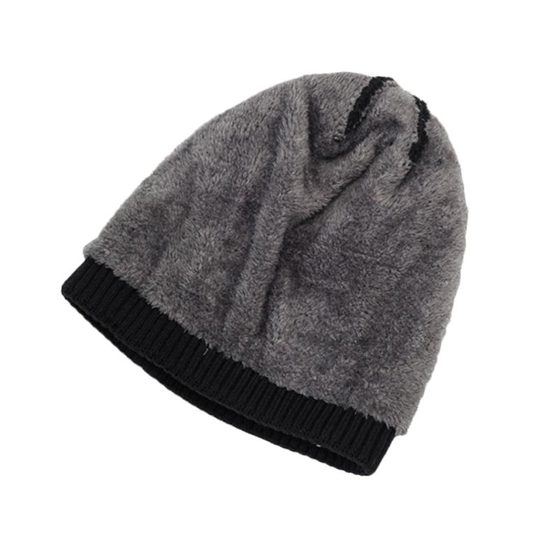 Hut mit Farbabstimmung und Buchstaben Herren Winter Warme Winddichte Wollmütze Outdoor Reiten Strickmütze