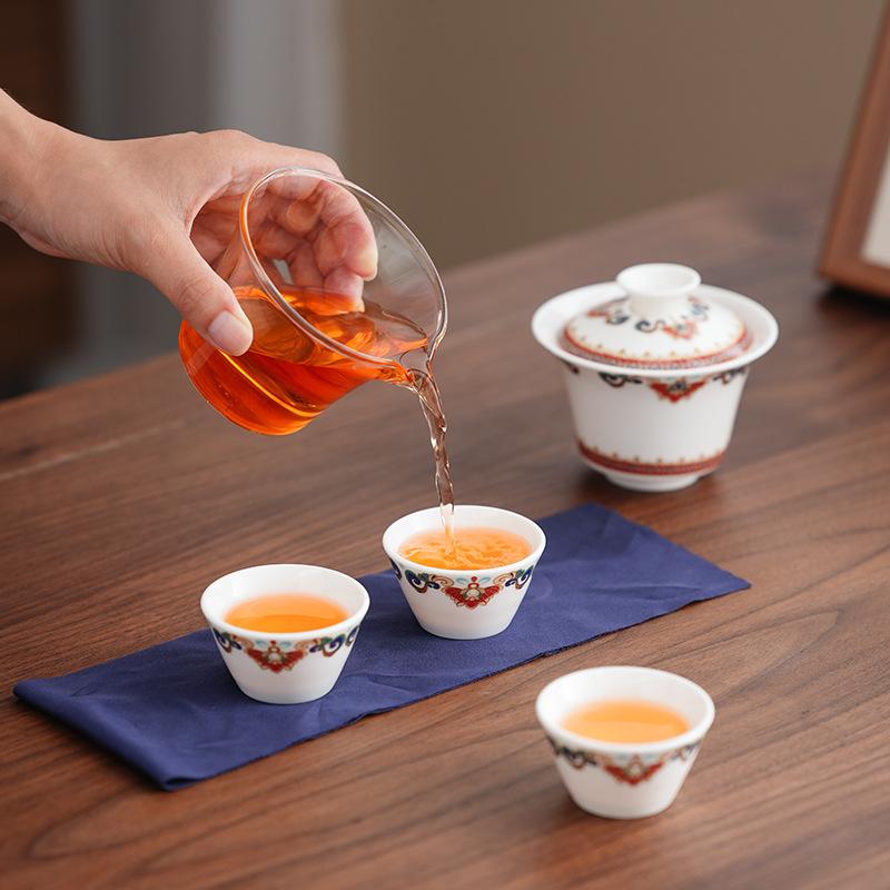 Outdoor travel kung fu tea set suet jade set Dunhuang ceramic cover bowl Kuaike cup one pot three cups portable leather bag