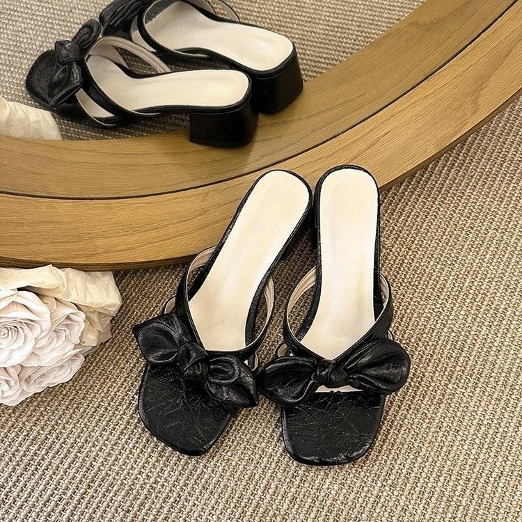 

Французские красивые шлепанцы на толстом каблуке, женские, 2025, новая летняя обувь, носить с юбкой, сказочные шлепанцы, босоножки на высоком каблуке 40 чёрный