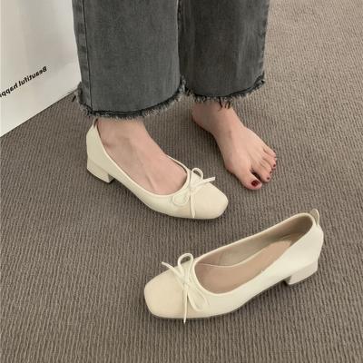 Mary Jane Schuhe Damen 2025 Sommer tägliches Pendeln Französisches Temperament Frühling und Herbst sanft tragbar Schleife dicker Absatz Einzelne Schuhe Tide