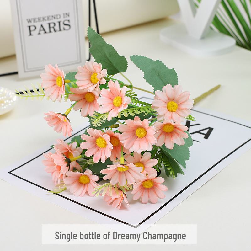 Small Daisy Chamomile Fake Bouquet for Home and Wedding Decoration