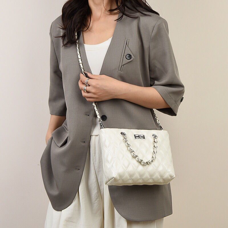 

Genuine Leather Rhombus Chain Bag Women 2025 New Popular Summer Versitile Fashion Ins Trendy High-Grade Shoulder Messenger Bag White