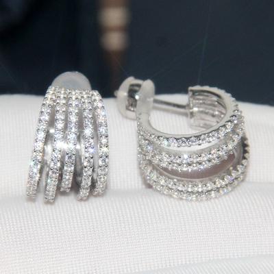 New Multi-layer Line Stud Earrings Multi-ring Diamond Personality Temperament Banquet High-grade Texture Dress Earrings