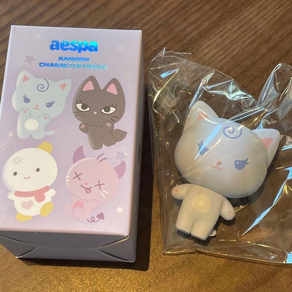 [USED] Aespa Character Figure Karina Espa
