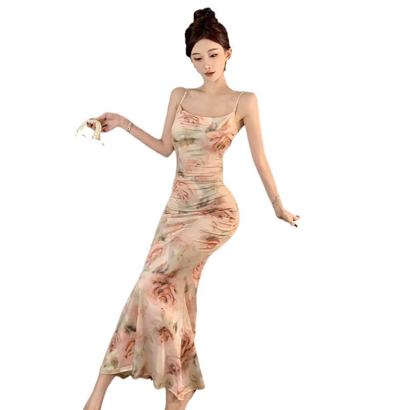 Elegant Floral Fishtail Camisole Dress - Charming and Versatile French-Inspired Bodycon Design