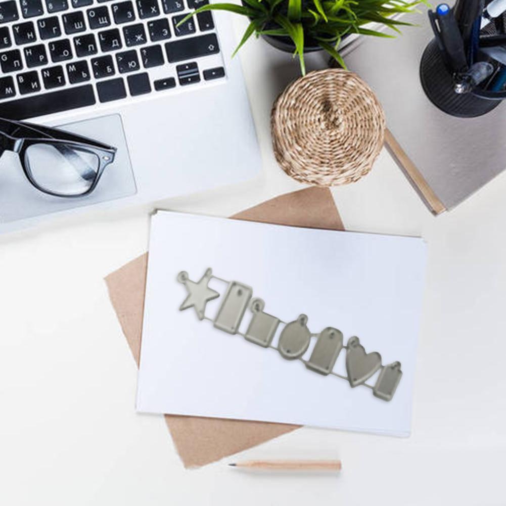 Malé přívěsky Kovové vyřezávací raznice Scrapbookingové šablony na albový papír Vlastní embosovací raznice na zdobení dárkových karet