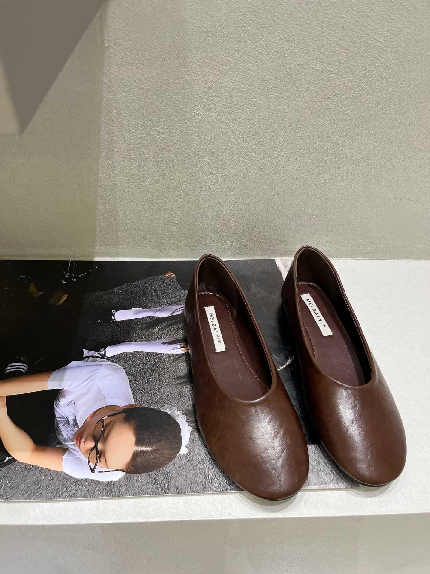 

Женские коричневые туфли на плоской подошве для通勤, с круглым носком, во французском стиле, универсальные для осеннего вечера или нарядов с юбкой. 36 коричневый