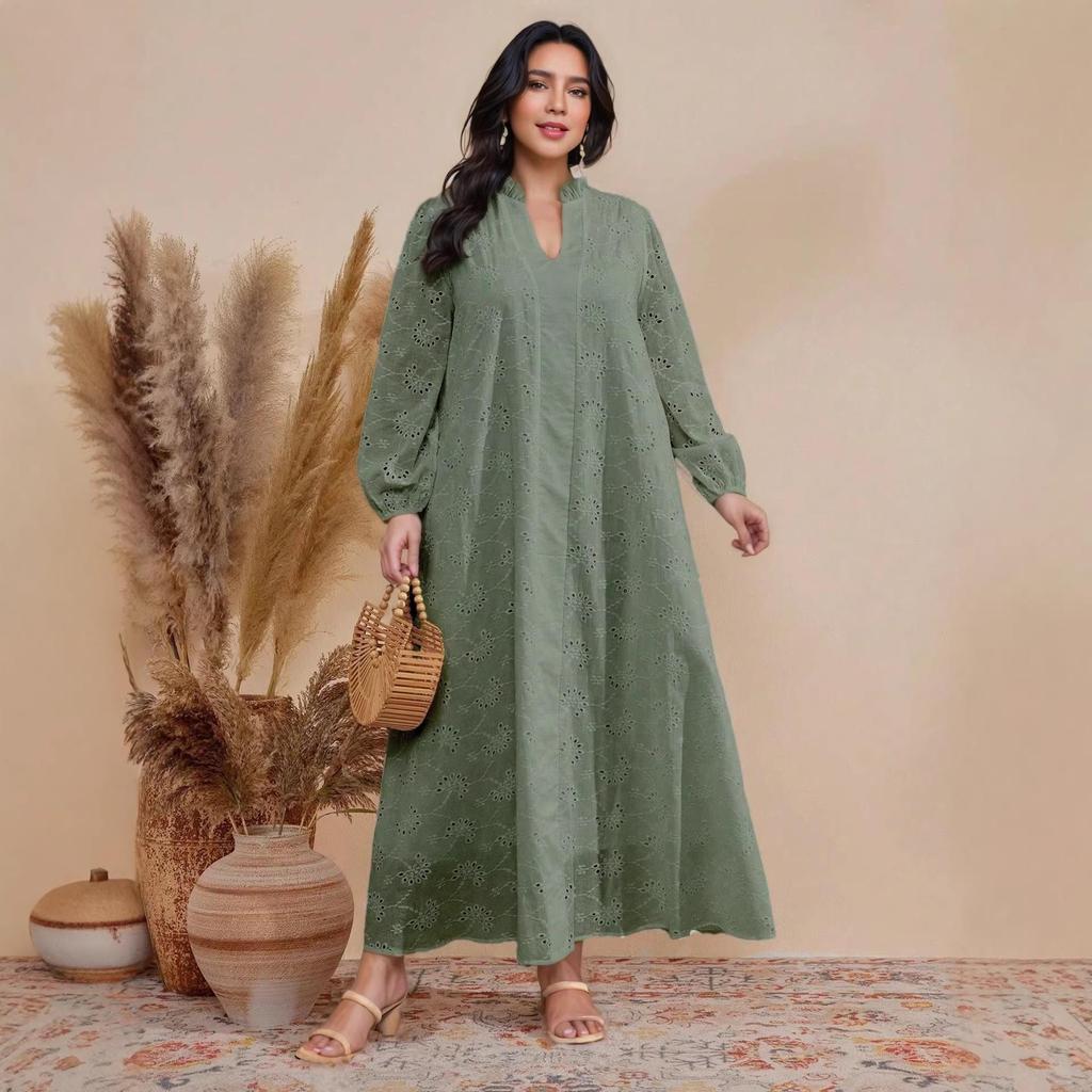 Plus Size V-neck Embroidered Lantern Sleeve Casual Dress